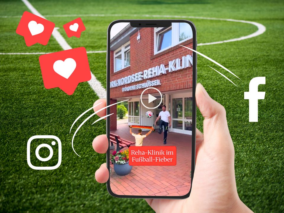 Smartphone mit Vorschau eines Videozusammenschnitts. Hintergrund Fußballrasen. Daneben Instagram und Facebook-Logo und Like-Symbole (Herzen).